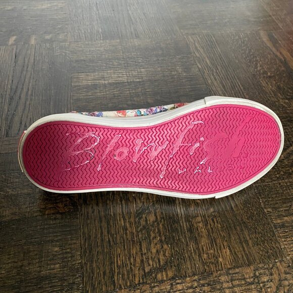 Blowfish Malibu Kids - size 2 slide-on canvas sneakers - Picture 11 of 11